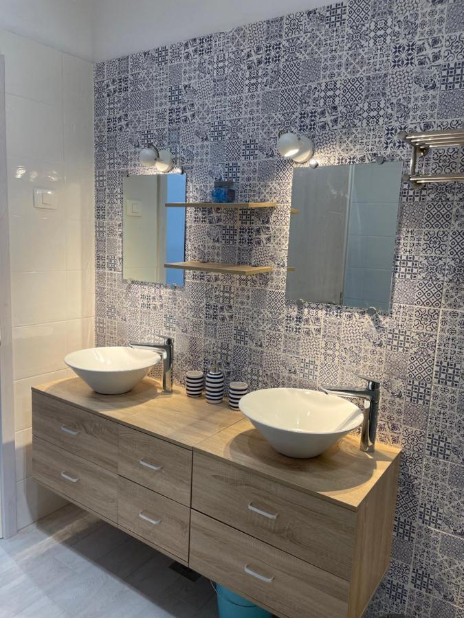 Апартаменты Apartmaji Meduza 2 Изола Экстерьер фото