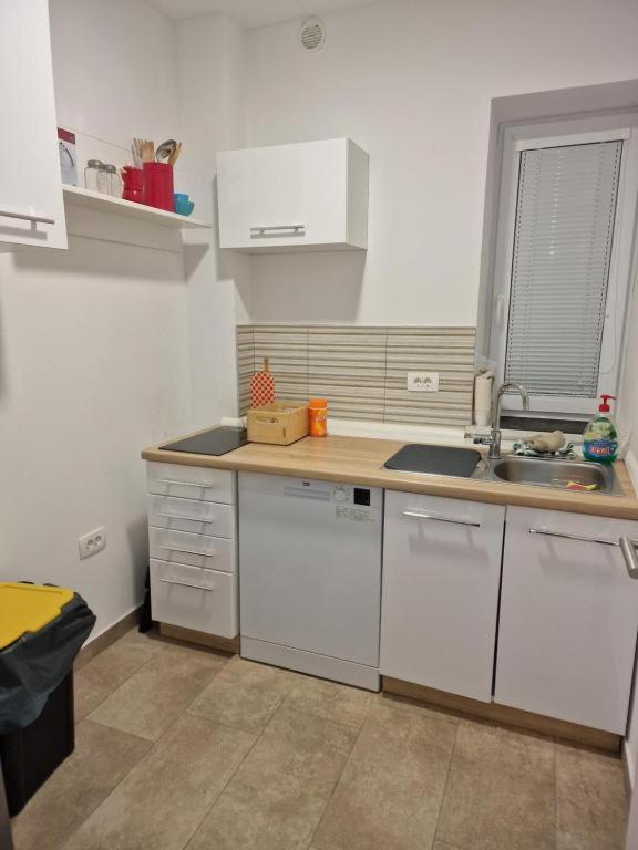 Апартаменты Apartmaji Meduza 2 Изола Экстерьер фото
