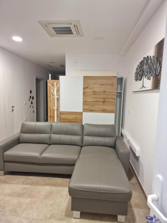 Апартаменты Apartmaji Meduza 2 Изола Экстерьер фото