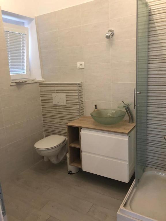 Апартаменты Apartmaji Meduza 2 Изола Экстерьер фото