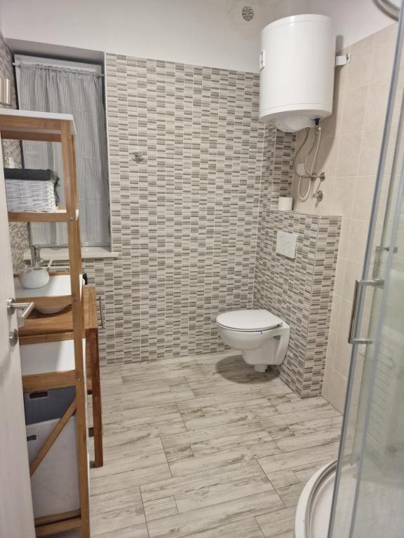 Апартаменты Apartmaji Meduza 2 Изола Экстерьер фото