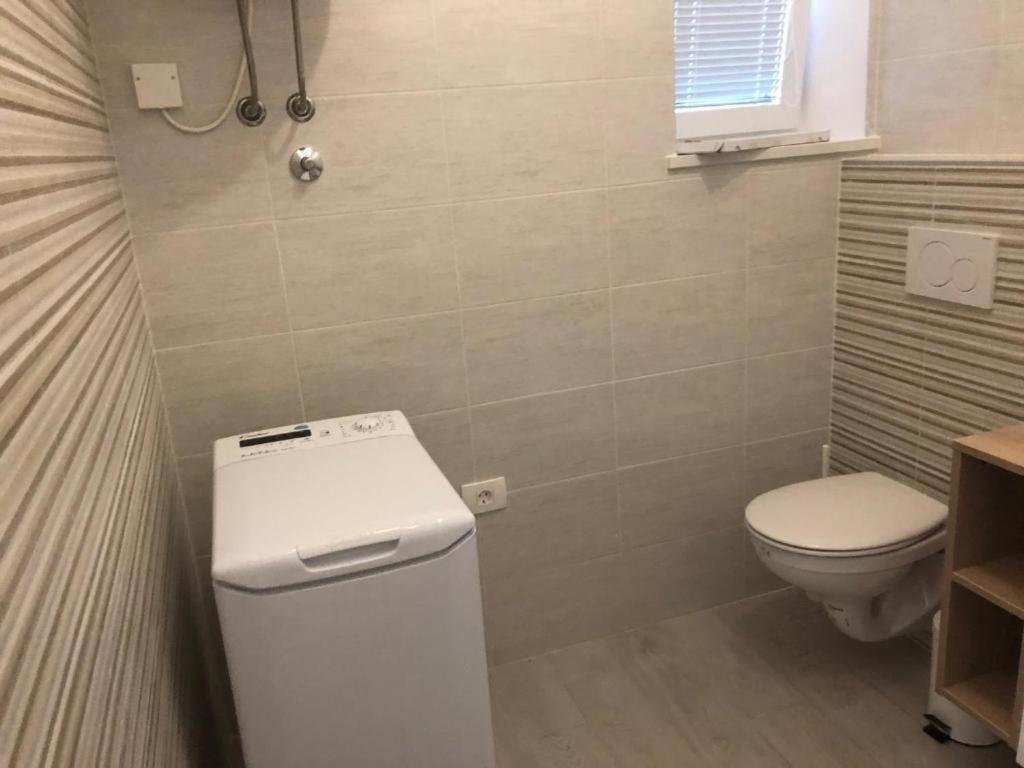 Апартаменты Apartmaji Meduza 2 Изола Экстерьер фото
