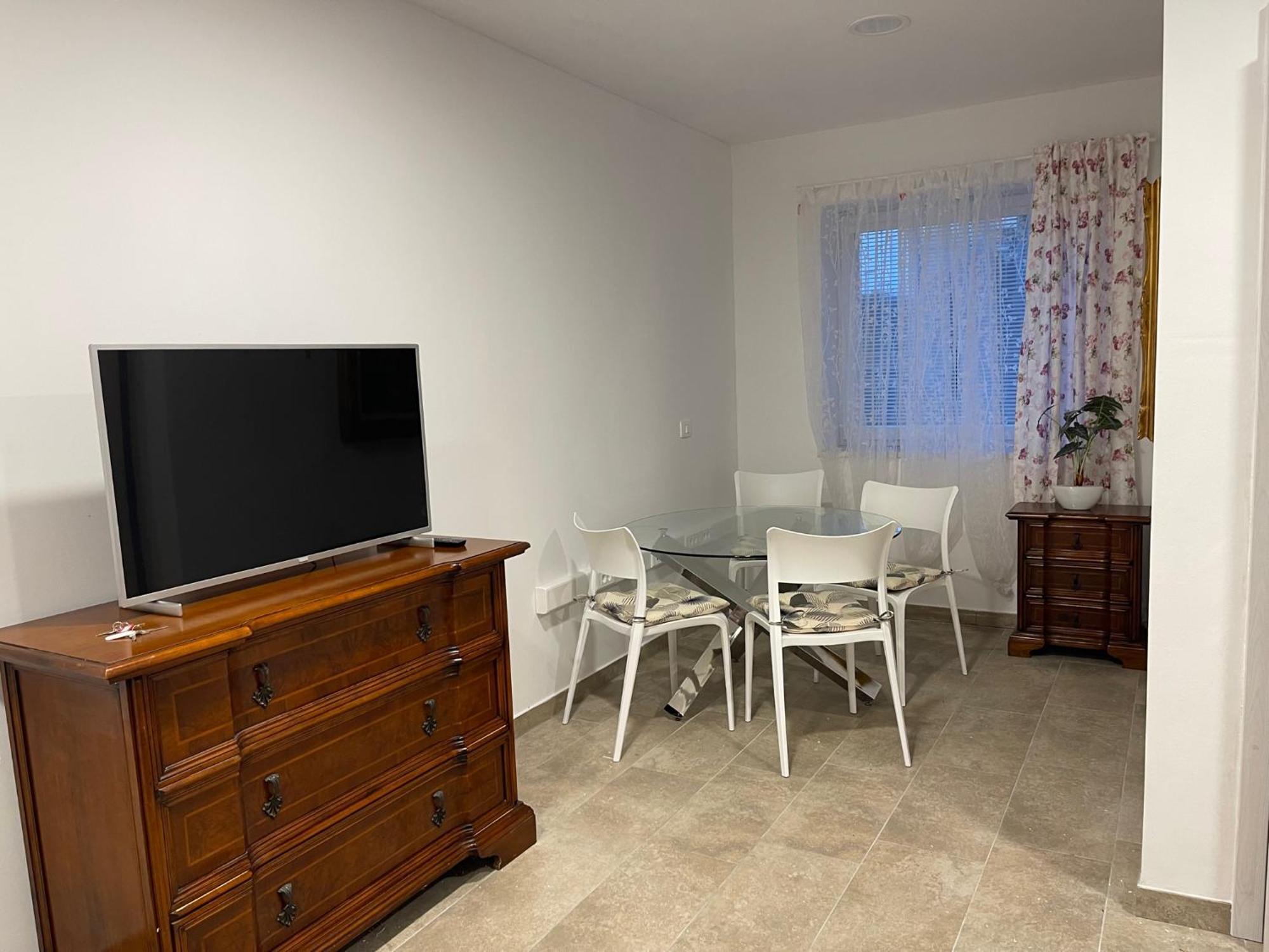 Апартаменты Apartmaji Meduza 2 Изола Экстерьер фото